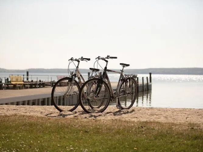 Seepark Heidenholz, Plau Am *